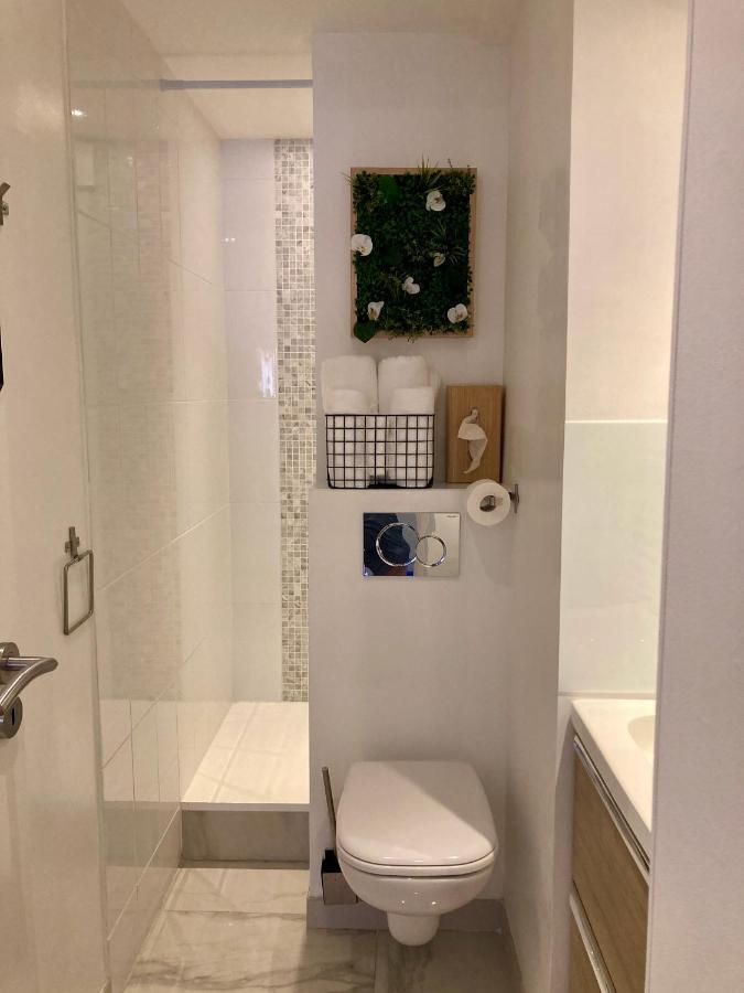 Cannes City B&B Bilik gambar